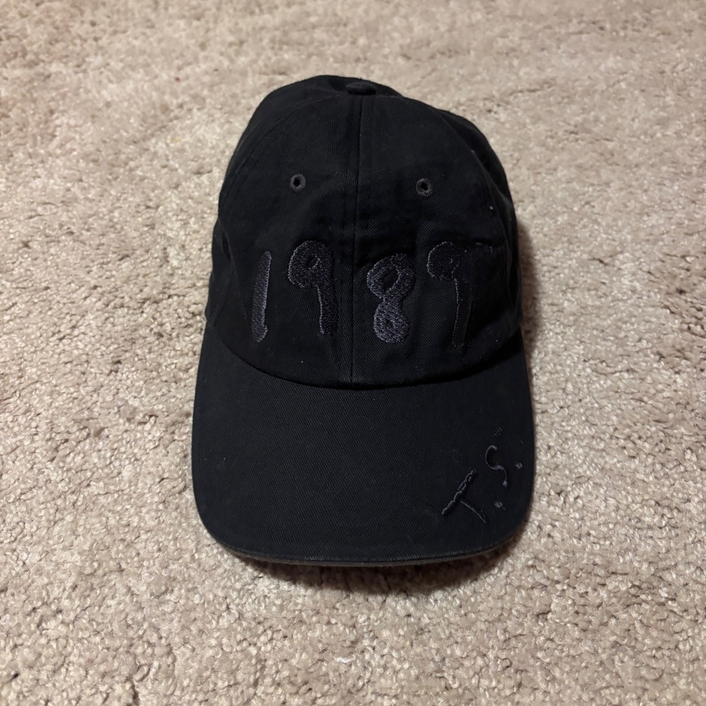 RARE Taylor Swift Tour 1989 Cap